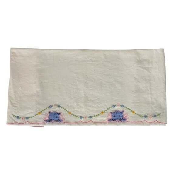 Embroidered Tablecloth Runner Blue Cats Kittens Floral Garland Scalloped Edges - Picture 1 of 6